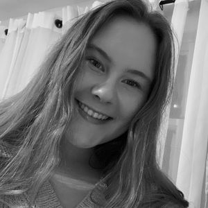 Meet your Posher, Maddi